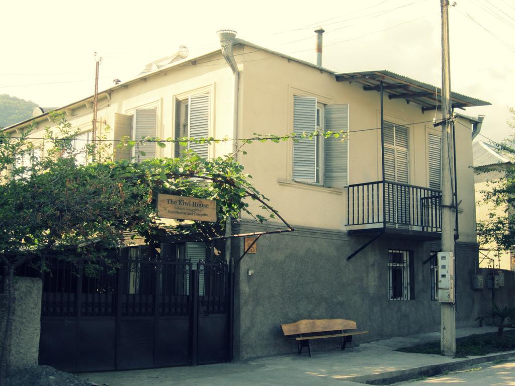 The Kiwi House Hotel Lagodekhi Exterior foto
