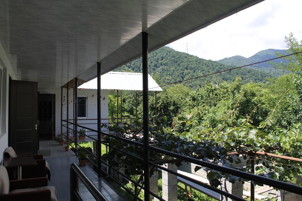 The Kiwi House Hotel Lagodekhi Exterior foto